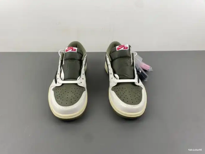 Rep TBkick LOW OLIVE SCOTT OG TRAVIS AIR MEDIUM 1 DM7866-200 X JORDAN 0512